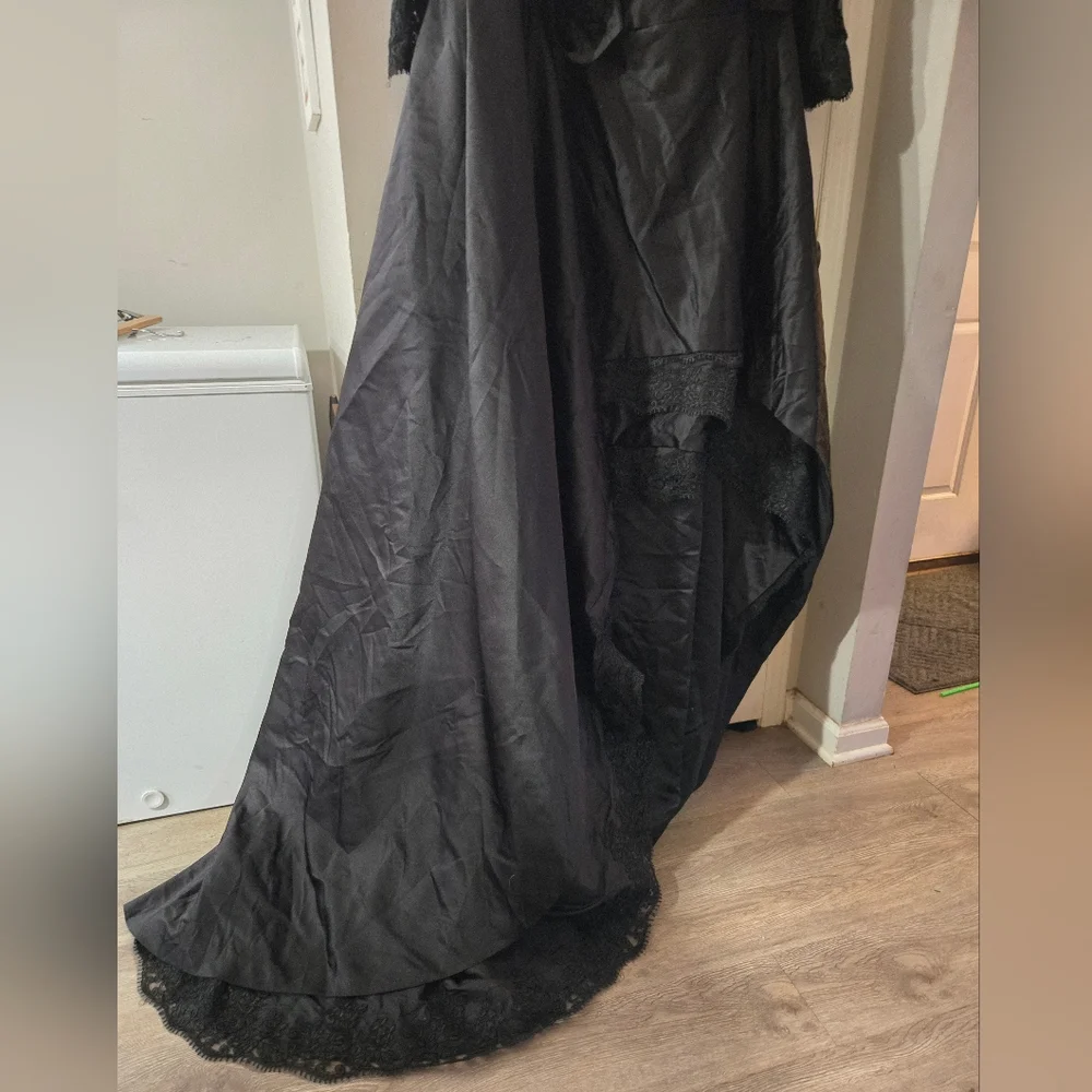 28w Hebeos Prom Dress Worn Once - Picture 9 of 13